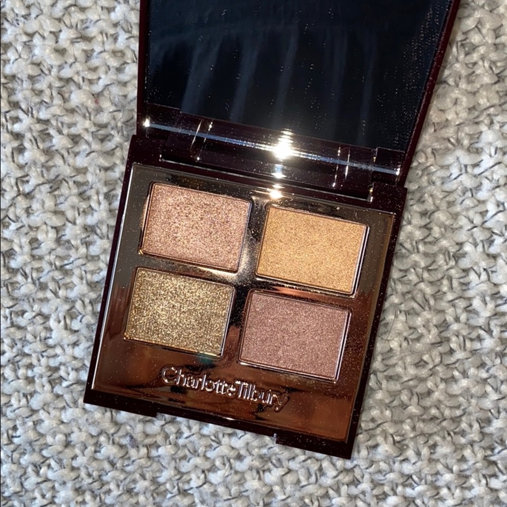 RARE! Charlotte Tilbury Legendary Muse Palette